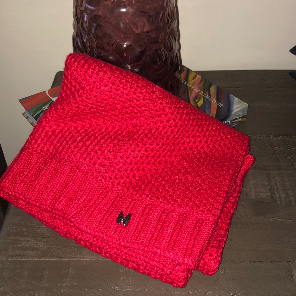 Victorias Secret Circular Scarf